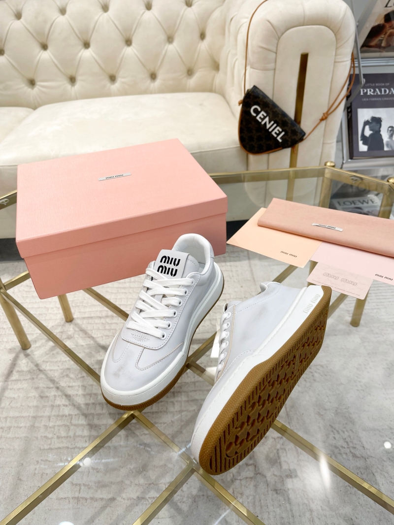 Miu Miu Casual Shoes